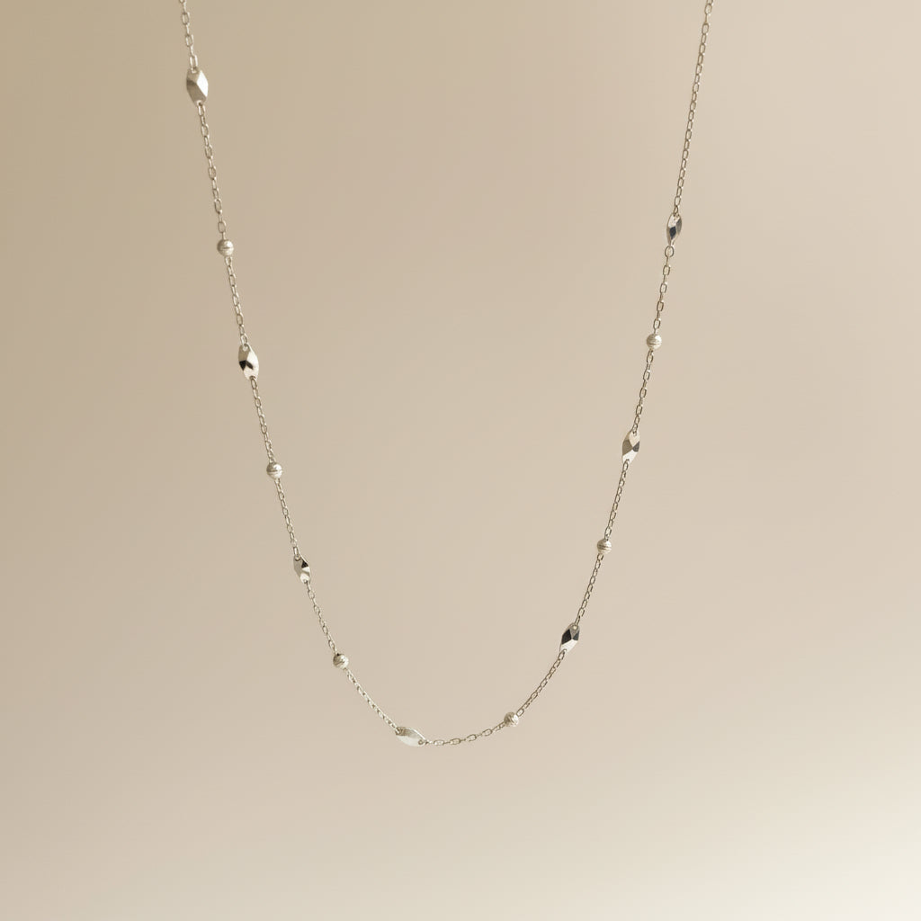 Pt Mirror & Petal Sleek Necklace