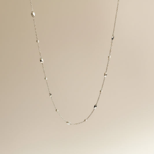 Pt Mirror & Petal Sleek Necklace