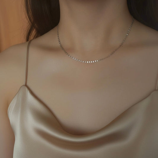 Pt Parallel Petal Chain NC