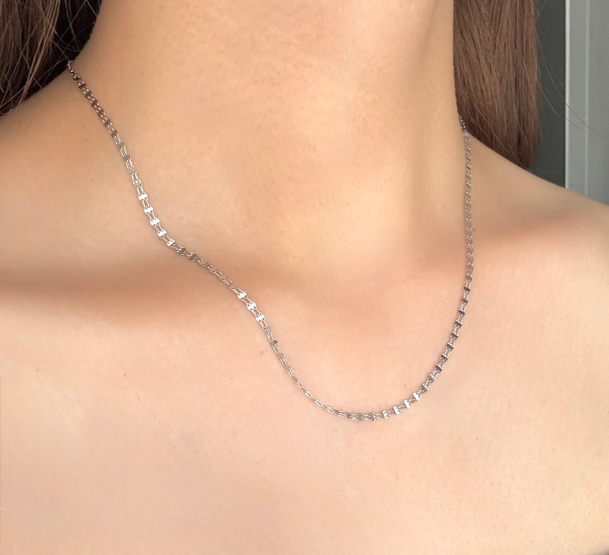 Pt Parallel Petal Chain NC